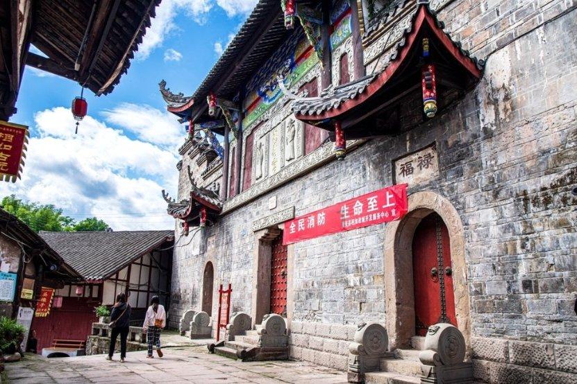 B站不讲武德,要跨界举办线下展会了!井水犯了河水,咱河水咋办?